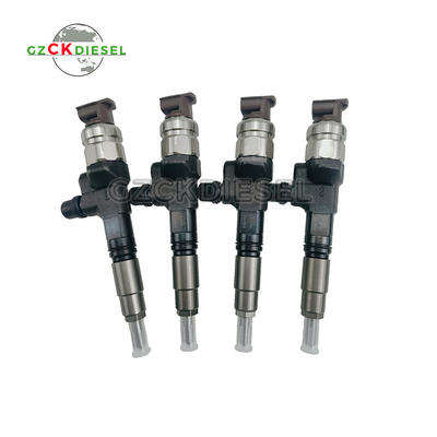 Máy phun đường sắt chung 1J705-53052 1J705-53053 295050-1331 Cho động cơ Kubota V2607-CR-TE4 SB65P SV65PC SSV65